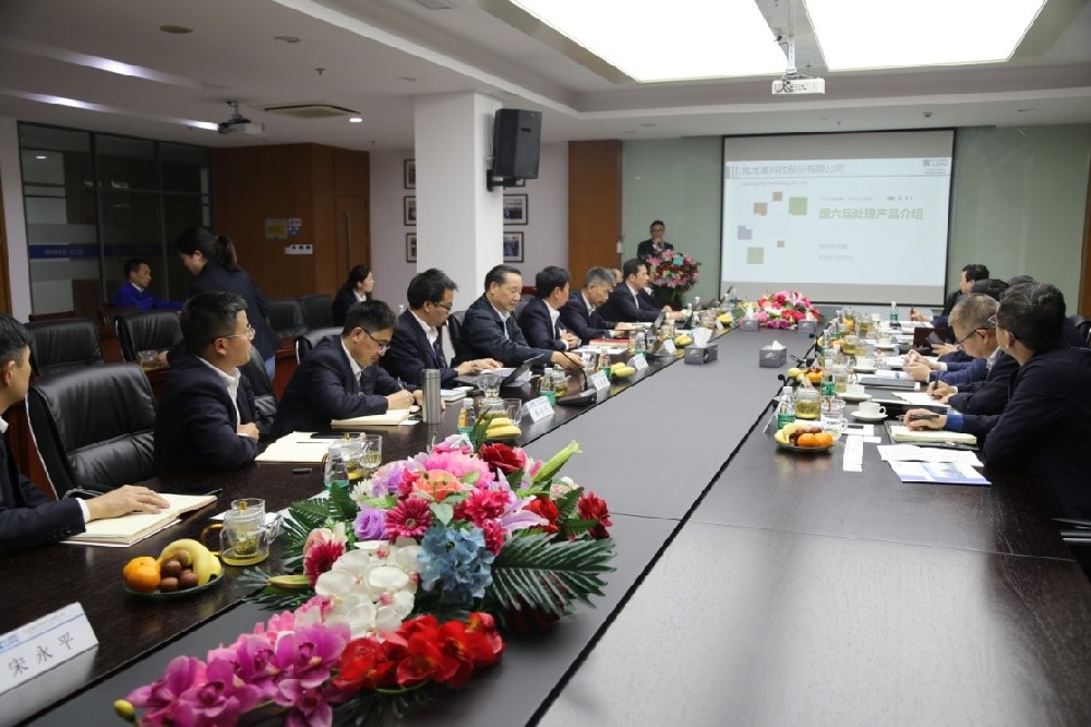 一汽解放发动机事业部总经理钱恒荣一行到凯龙高科公司参观指导工作